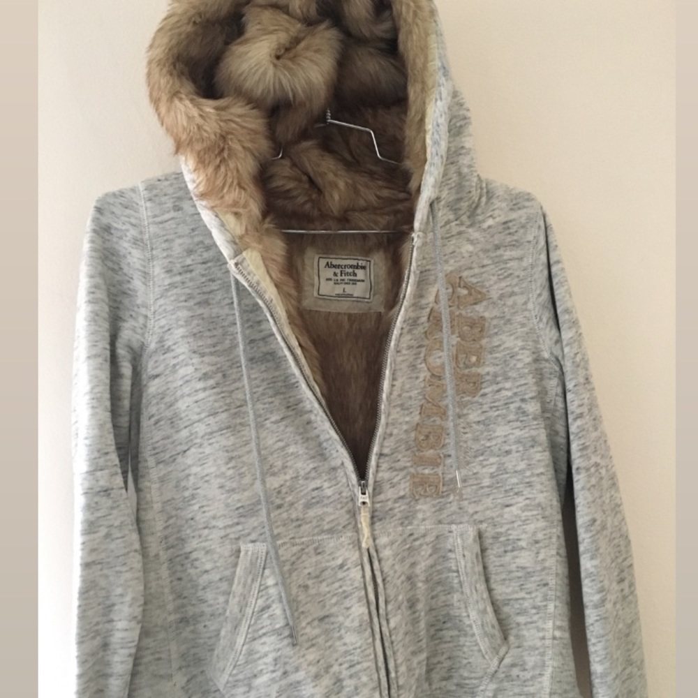Abercrombie & Fitch  faux fur Winter 2016 hoodie
